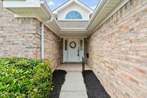 2443 Glen Drive Little River SC 29566