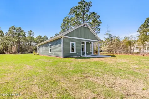 2309 Frink Lake Drive Southport NC 28461
