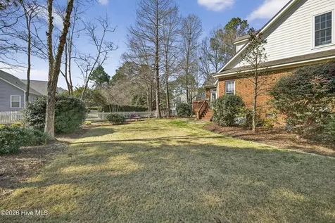 503 Riverwood Drive SE Bolivia NC 28422
