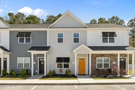 42 Catalina Circle Swansboro NC 28584