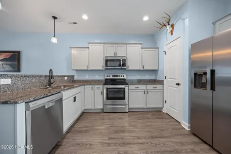 42 Catalina Circle Swansboro NC 28584