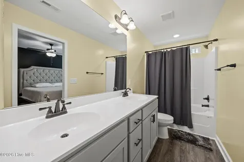 42 Catalina Circle Swansboro NC 28584