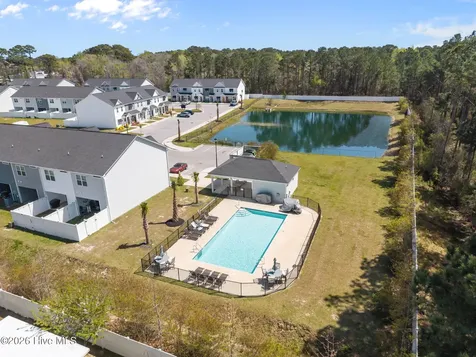 42 Catalina Circle Swansboro NC 28584