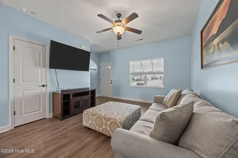 42 Catalina Circle Swansboro NC 28584