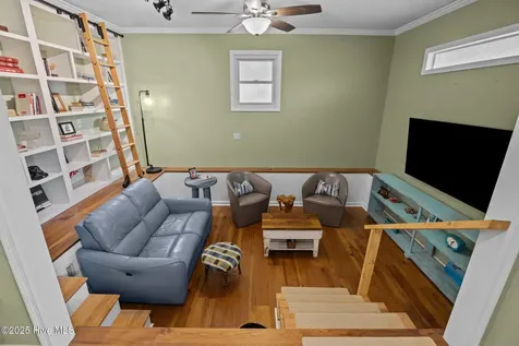 106 Norman Circle Oriental NC 28571