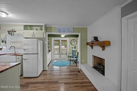 106 Norman Circle Oriental NC 28571