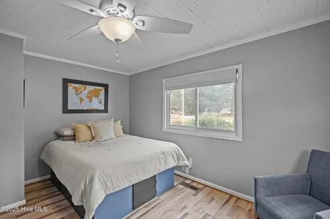 106 Norman Circle Oriental NC 28571