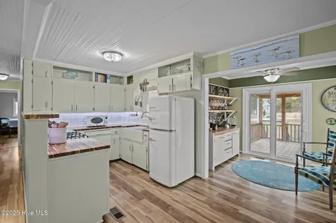 106 Norman Circle Oriental NC 28571