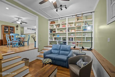 106 Norman Circle Oriental NC 28571