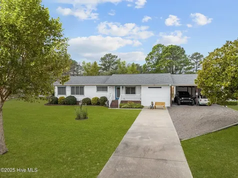 106 Norman Circle Oriental NC 28571