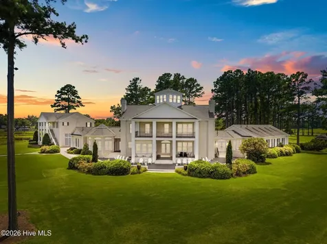 220 Pungo Shores Drive Belhaven NC 27810