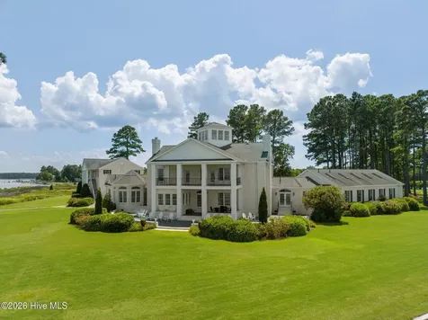 220 Pungo Shores Drive Belhaven NC 27810