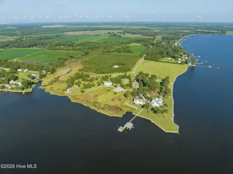 220 Pungo Shores Drive Belhaven NC 27810