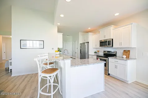 24 N Bandwheel Way Hampstead NC 28443