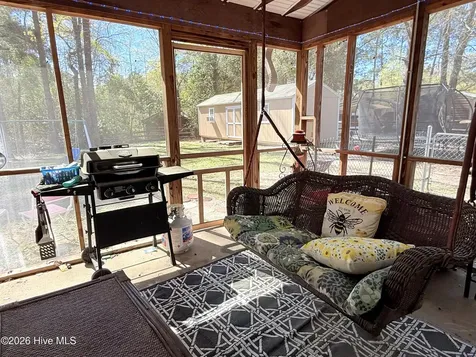 12221 Evergreen Lane Laurinburg NC 28352