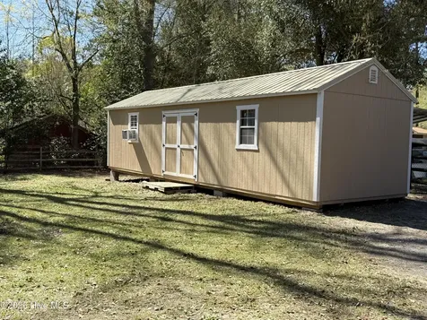 12221 Evergreen Lane Laurinburg NC 28352