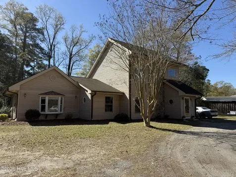 12221 Evergreen Lane Laurinburg NC 28352