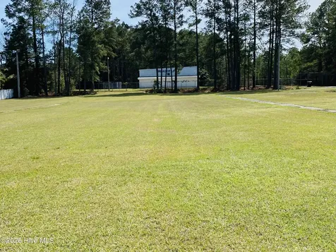 904 Jefferson Street Whiteville NC 28472