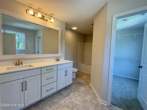 1037 Pine Ridge Court Castle Hayne NC 28429