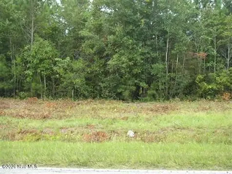 1055 Ferry Landing Drive SW Supply NC 28462