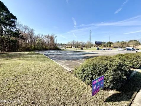 1819 N Queen Street Kinston NC 28501