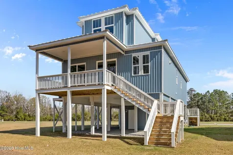 3204 Whichards Beach Road Chocowinity NC 27817