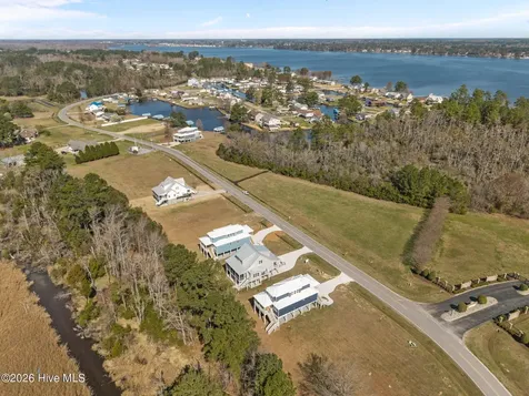 3204 Whichards Beach Road Chocowinity NC 27817