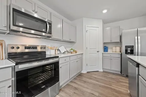 532 Sandy Hollow Drive Jacksonville NC 28540