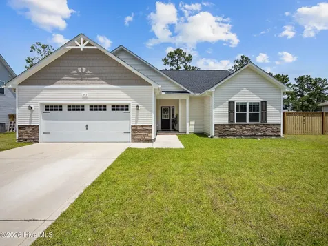 251 Breakwater Drive Sneads Ferry NC 28460