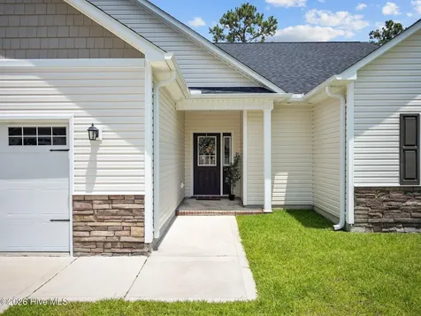 251 Breakwater Drive Sneads Ferry NC 28460