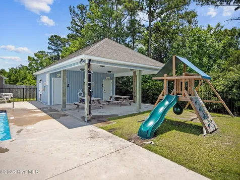 251 Breakwater Drive Sneads Ferry NC 28460