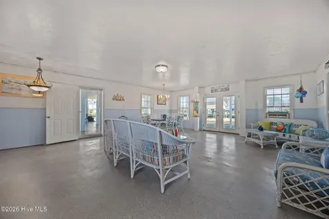 45 Riverview Drive Chocowinity NC 27817