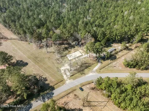 1097 Wells Road Jacksonville NC 28540