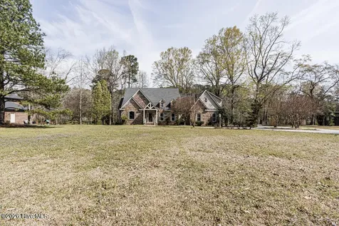 5422 Lochmere Bay Drive Rocky Mount NC 27803
