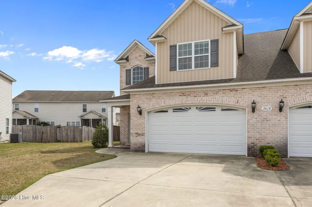 2019 Leighton Drive Greenville NC 27834