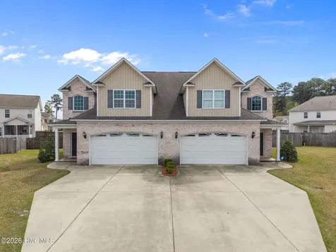 2019 Leighton Drive Greenville NC 27834