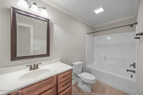 2019 Leighton Drive Greenville NC 27834