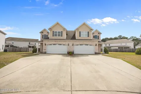2019 Leighton Drive Greenville NC 27834