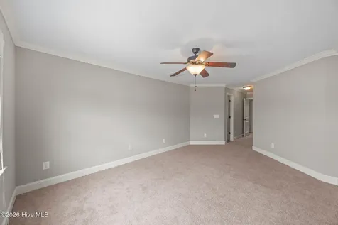 2019 Leighton Drive Greenville NC 27834