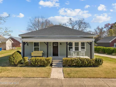 391 Second Street Ayden NC 28513
