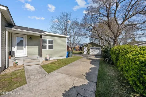 391 Second Street Ayden NC 28513
