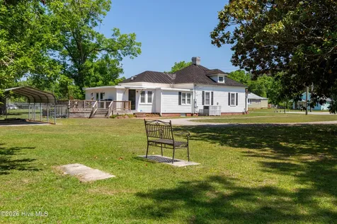 3405 Oaks Road New Bern NC 28560