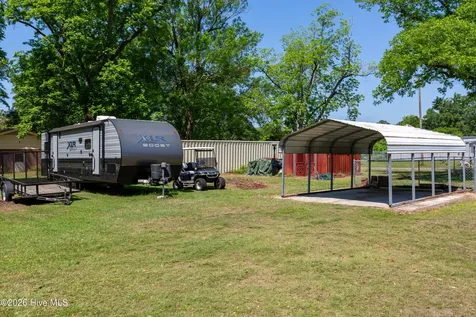 3405 Oaks Road New Bern NC 28560
