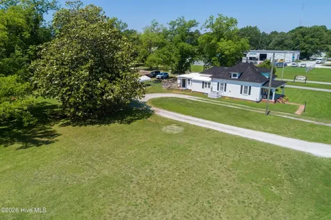 3405 Oaks Road New Bern NC 28560