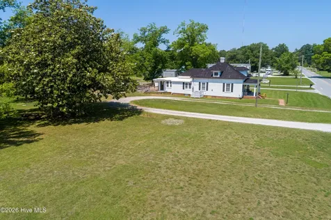 3405 Oaks Road New Bern NC 28560
