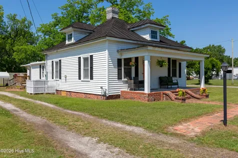 3405 Oaks Road New Bern NC 28560