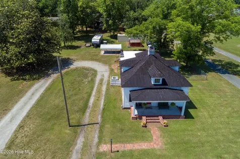 3405 Oaks Road New Bern NC 28560