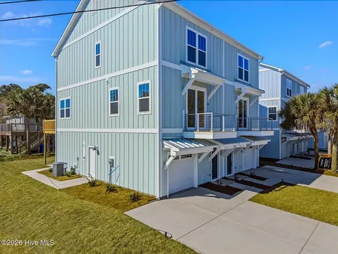 501 Greenville Avenue Carolina Beach NC 28428