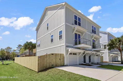 501 Greenville Avenue Carolina Beach NC 28428