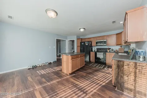 218 Deer Haven Drive Richlands NC 28574